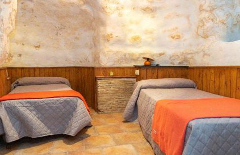 Cueva a 10 min de Albacete - Foto 9