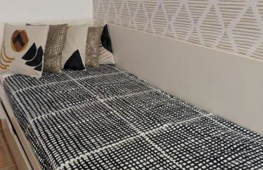 Apartamento con acceso independiente, a un paso de Granada, tranquilidad y comodidad - Photo 5