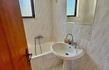 Villa w Studio, Pool, Garden, Sleeps 12 to 15 - Photo 24