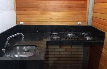 Casa 2, 3 ou 4 pessoas vista incrível com piscina centro Bombinhas carro 4x4 ou potente - Foto 20