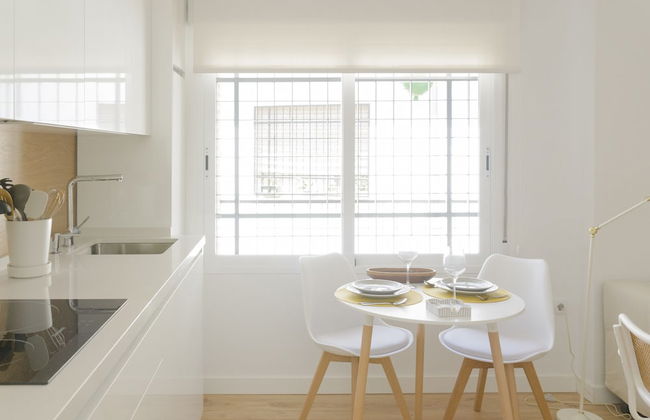 Deluxe Apart. Plaza de La Trinidad - Photo 7