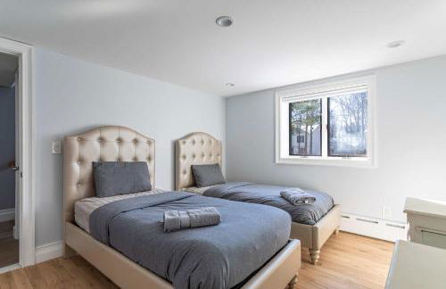 The Woodland Escape Pool Table Fire Pit 4 BD - Foto 22