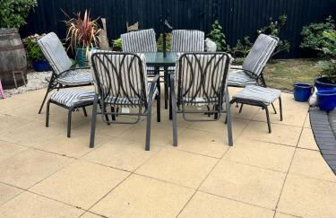 Stay solihull 5 mins to NEC and AIRPORT SLEEPS 9 contractor friendly 3 bathrooms driveway parking 3 - Foto 33