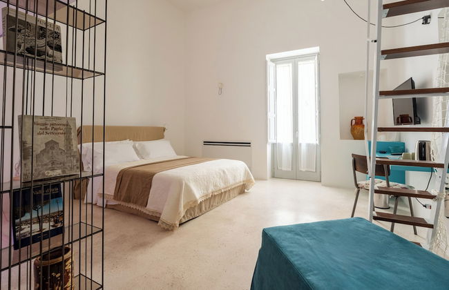 Donna Domenica Boutique Suites - Photo 25