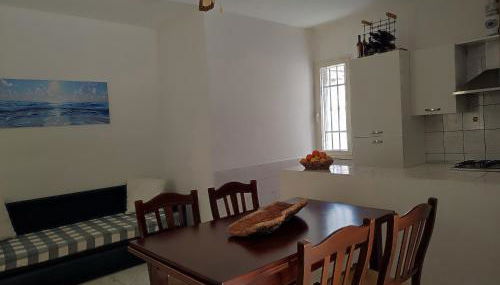 Family & Friends - First floor - South West wing - Fully equipped with view - 15 minutes drive by car to the seaside - Foto 2