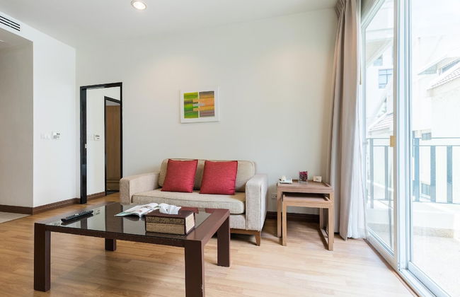 Bangkok Patio - Photo 11