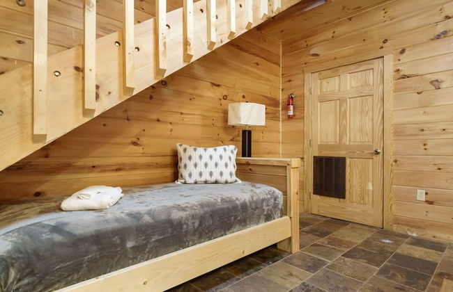 Spacious Luxury Lake Blue Ridge Forest Cabin an spa - Foto 32