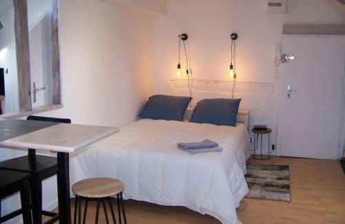 Rennes: studio 4 couchages, proche commerces, bus. - Foto 5