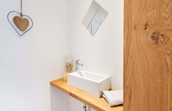 Urban Apartment in Hopfgarten near Salvenaland Swimming Lake - Photo 17