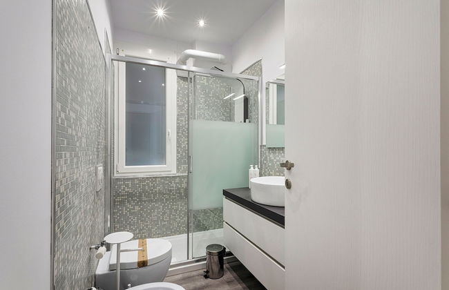 Art and Comfort near Lomellini Street - Foto 16