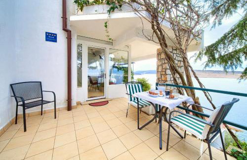 Apartments Six - Photo 113