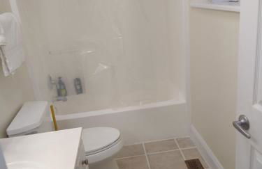 Family Friendly JUST LIKE HOME - Photo 28