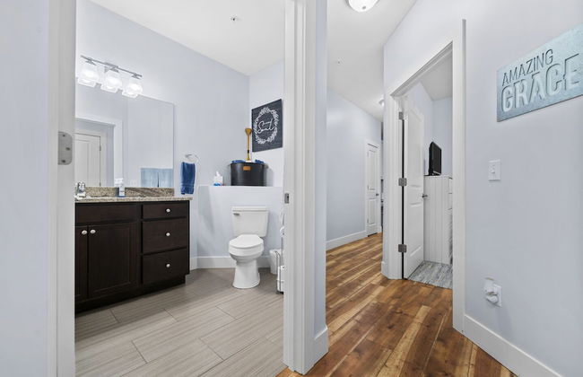 The Heart of TC 2BDR Condo Unit 115 - Foto 25