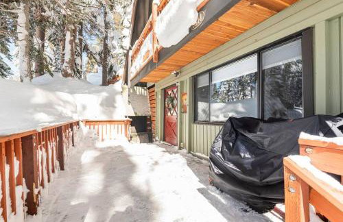 Quaint Cabin in Serene Lakes - Close to Skiing! - Foto 8