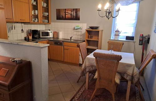 Landhauswohnung mit Terrasse im alten Ortskern, EG - Foto 2