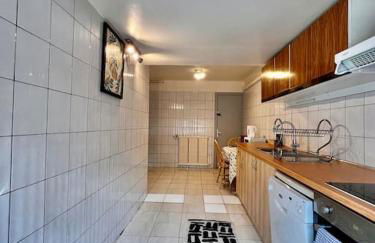 Cozy Station House & Direct Access to Paris - Foto 14