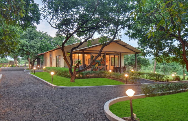 Tiki Farms – Polynesian Boutique Resort, Karjat - Foto 40