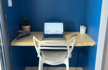 Villa Gaïa - 2 suites lits King size et salles de bain privatives - parking privé - 10 minutes Eurexpo - Aéroport - Groupama Stadium - Foto 7