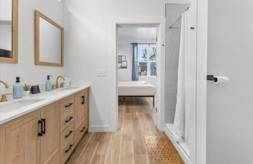 Spacious Downtown Indy Home Perfect for Groups - Photo 41