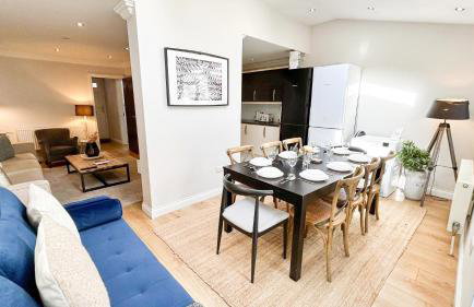 Lovely 4-Bedroom Kilburn Flat with Garden and Parking near Hampstead Heath, Abbey Road by Staylio London - Foto 15