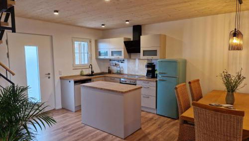 FeWo1 neuwertige, große 110qm FeWo über zwei Etagen mit Balkon im Außenbereich - Foto 4