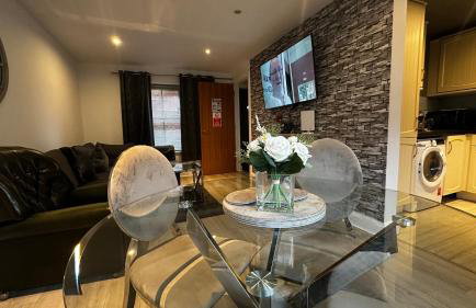 Lovely 1-bed Apartment in Town Centre Colchester - Foto 32