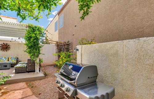 Pool Access Beautiful Modern Home in Las Vegas! - Photo 25