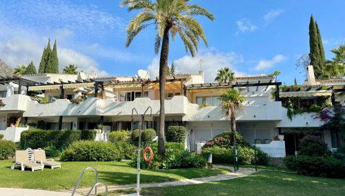 Modern 2 Bedroom Apartment in Marbella - Photo 5