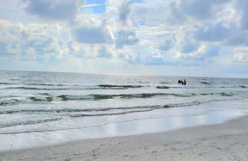 Beach Condo - Photo 65