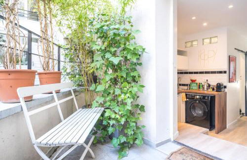 Eiffel Tower studio with terrace and AC - Foto 7