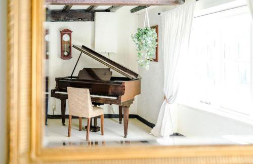 Spacious 5BR Home w/Game Room - Foto 27
