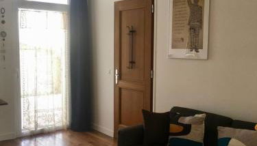 Appartement tempéré avec terrasse - Photo 2