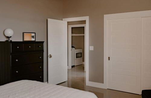 Modern Industrial Loft for Two - Foto 24