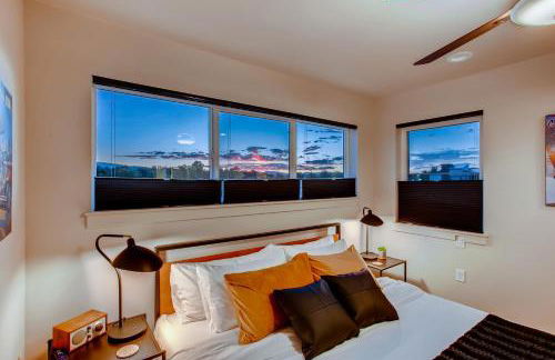 Elegant Townhome Near Old Town, Breweries and River! - Foto 36