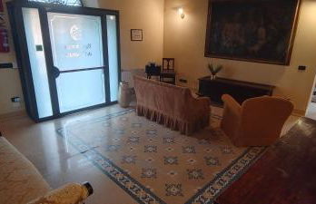 TUSCANFLAT Castle - Photo 37