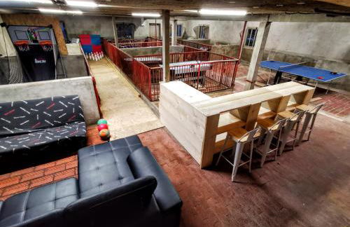 Moulin des Ducs by Vindihouses - Piscine chauffée - escalade - billard - fitness - etc - Foto 29