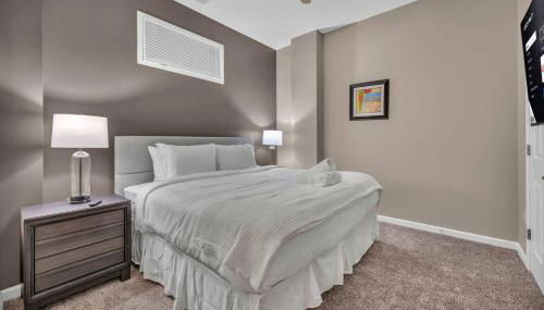 The Playhouse Suites 1BD | Parking | Downtown - Foto 4