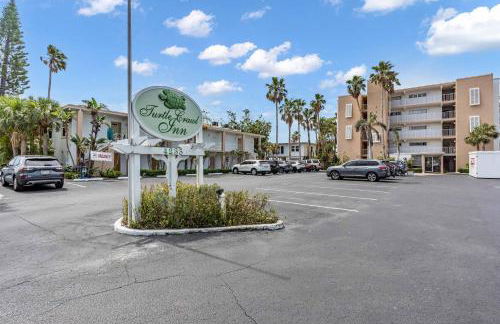 Beach Front Condo Paradise. Ground Floor.Studio. - Foto 47