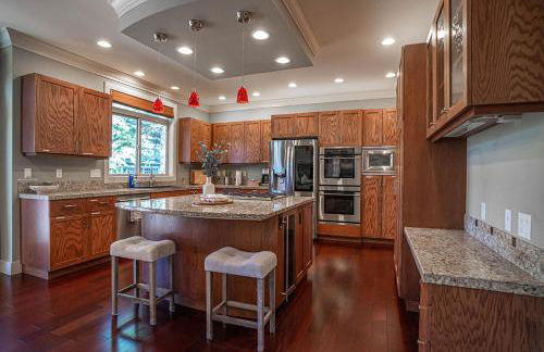 Kirkland's Expansive Custom-Built Family Haven Near Juanita - Foto 4