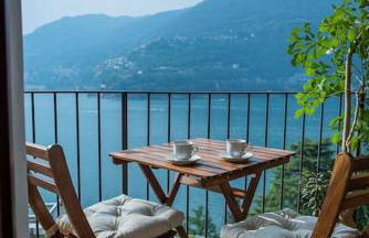 Suite 180° - Lago di Como - Photo 1