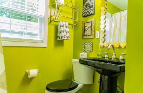 Eccentric Bungalow East Nash Unique Design - Foto 6