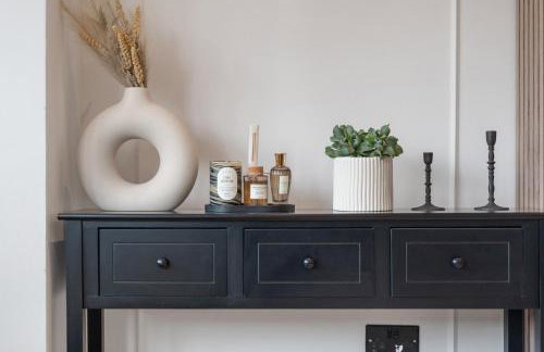 Award winning 2026 Stunning Modern 2 Bedroom Apartment in Mill Hill next to Train Station! - Foto 24