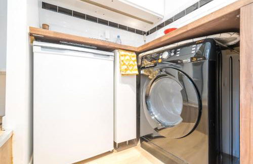 Eiffel Tower studio with terrace and AC - Foto 17