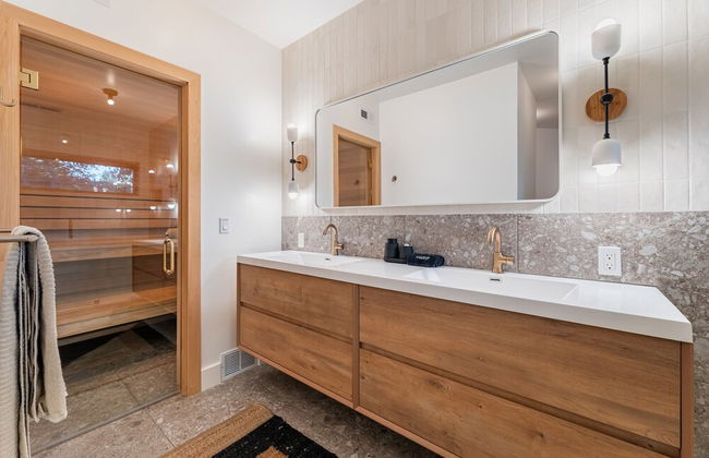 Northwood Mountain Views Sauna Balcony Tahoe Group Retreat - Photo 18