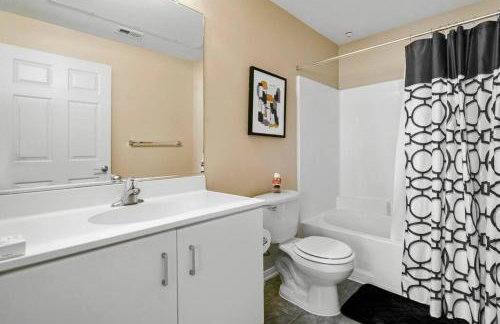 Luxury 2BR/2BA!5Min to Disney! Angelstadium! HondaCenter. - Photo 11