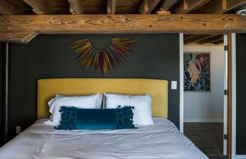 Barn of Three Oaks near Lake Michigan and Journeyman - Foto 10