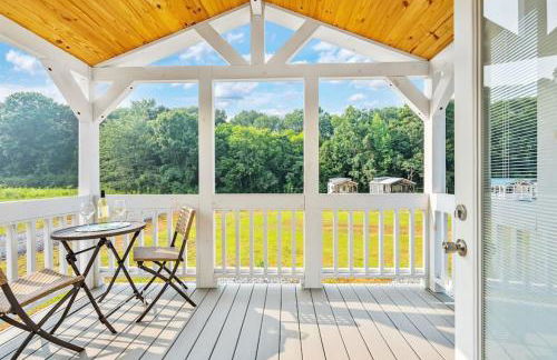 7 Le Soleil Retro Tiny House, Boat Parking, Mins to Lake Guntersville, City Harbor - Foto 28