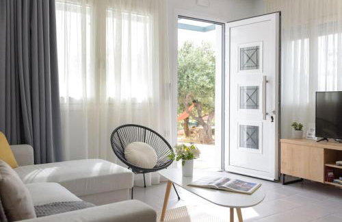 Onar Elegant Beachside Home - Foto 20