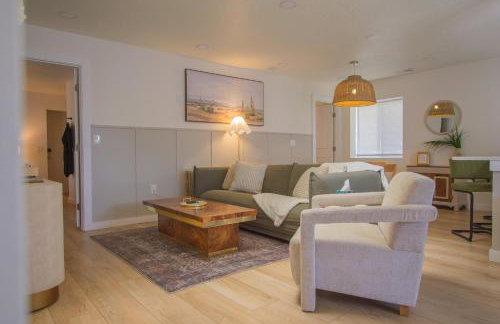 Bohemian ChiC SpaCation-Private HotTub-Close to Downtown-No Pet Fee! - Foto 6