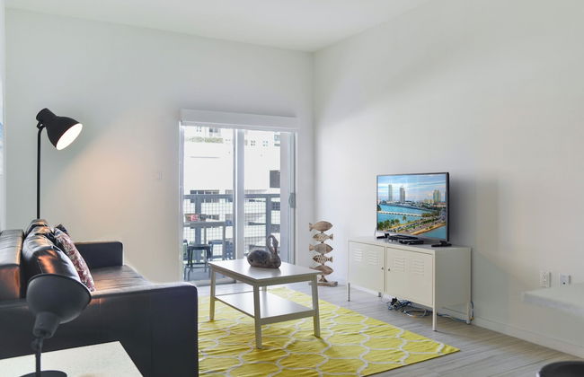 Miami Apt Close to Downtown - Photo 31